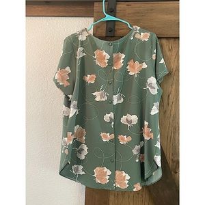 Ava & Viv Green Short Sleeve Dress Shirt w/ Floral Pattern